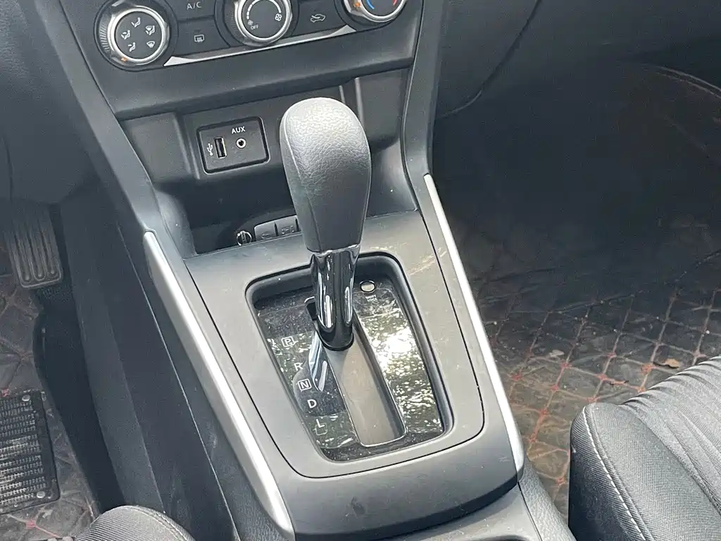 Nissan Sylphy — миниатюра 8