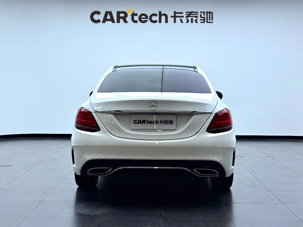 Mercedes-Benz C-Class — миниатюра 6