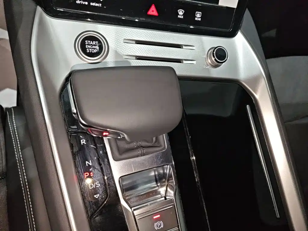 Audi Q6 — миниатюра 14