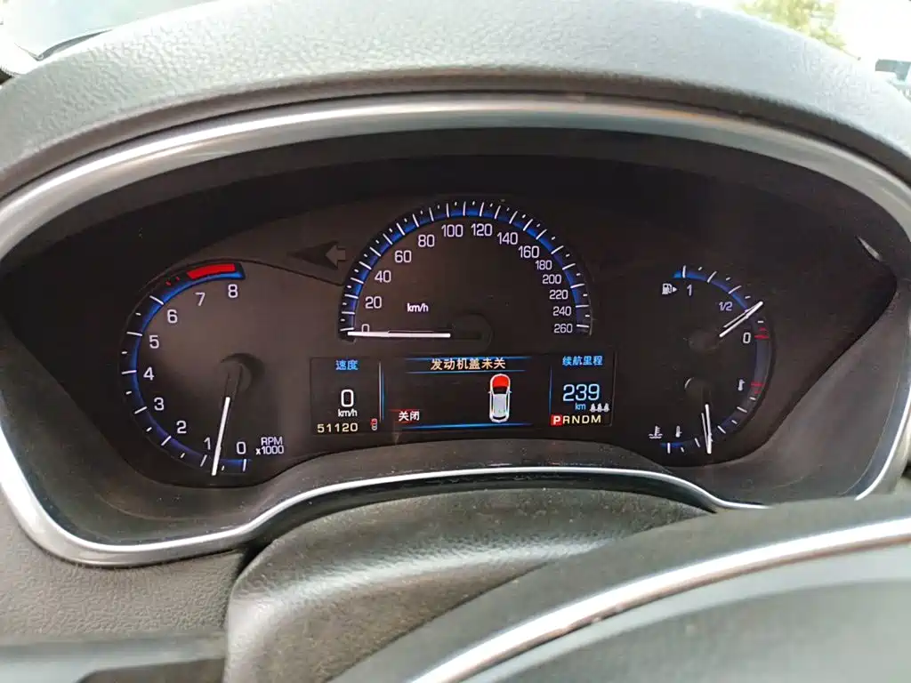 Cadillac SRX — миниатюра 7