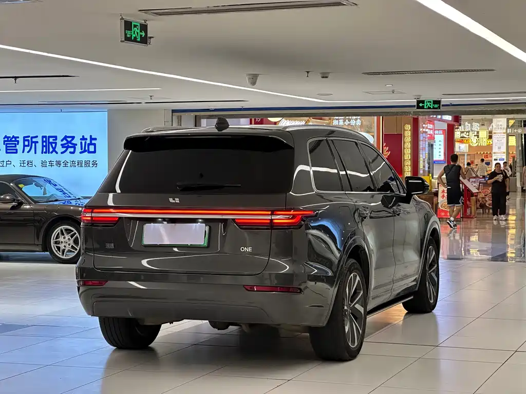 Li Auto Li ONE — миниатюра 5