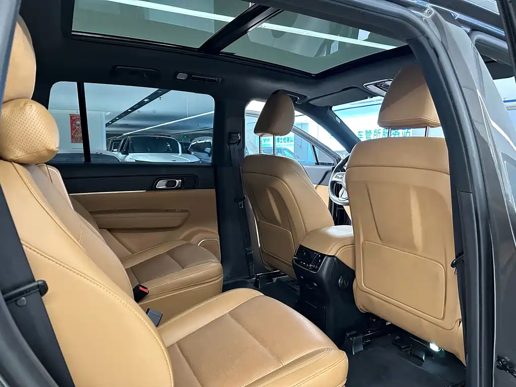 Li Auto Li ONE — миниатюра 15