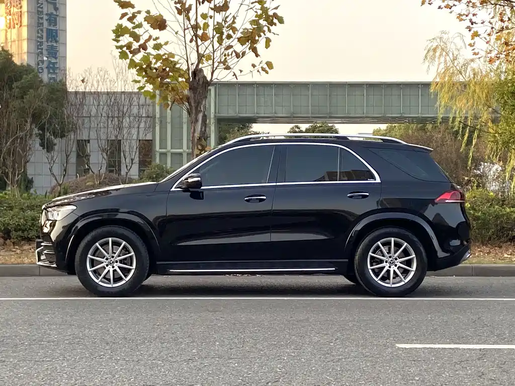 MERCEDES-BENZ GLE
