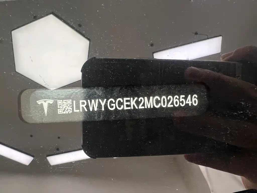 Tesla Model Y — миниатюра 31
