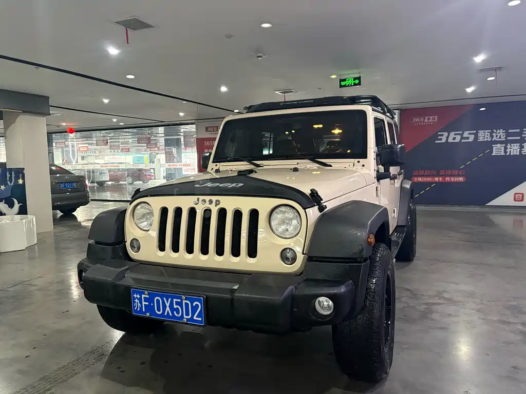 Jeep Wrangler 2015
