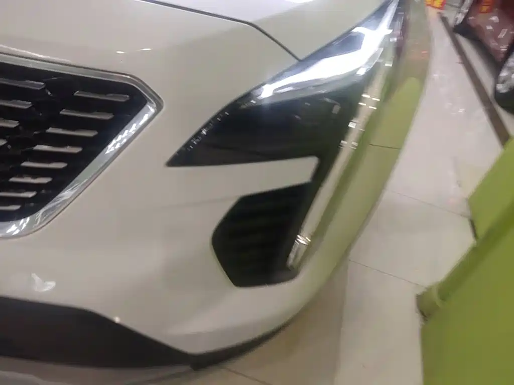 Cadillac XT4 — миниатюра 24