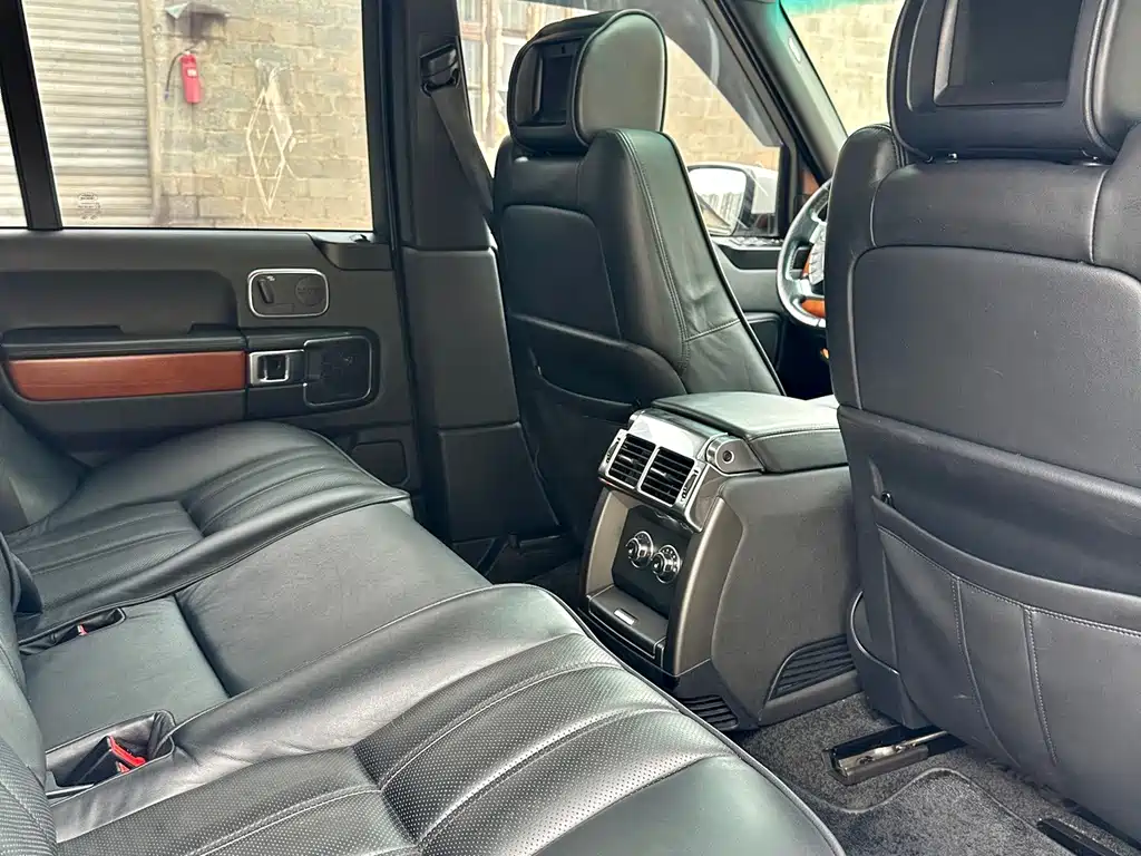 Land Rover Range Rover — миниатюра 11