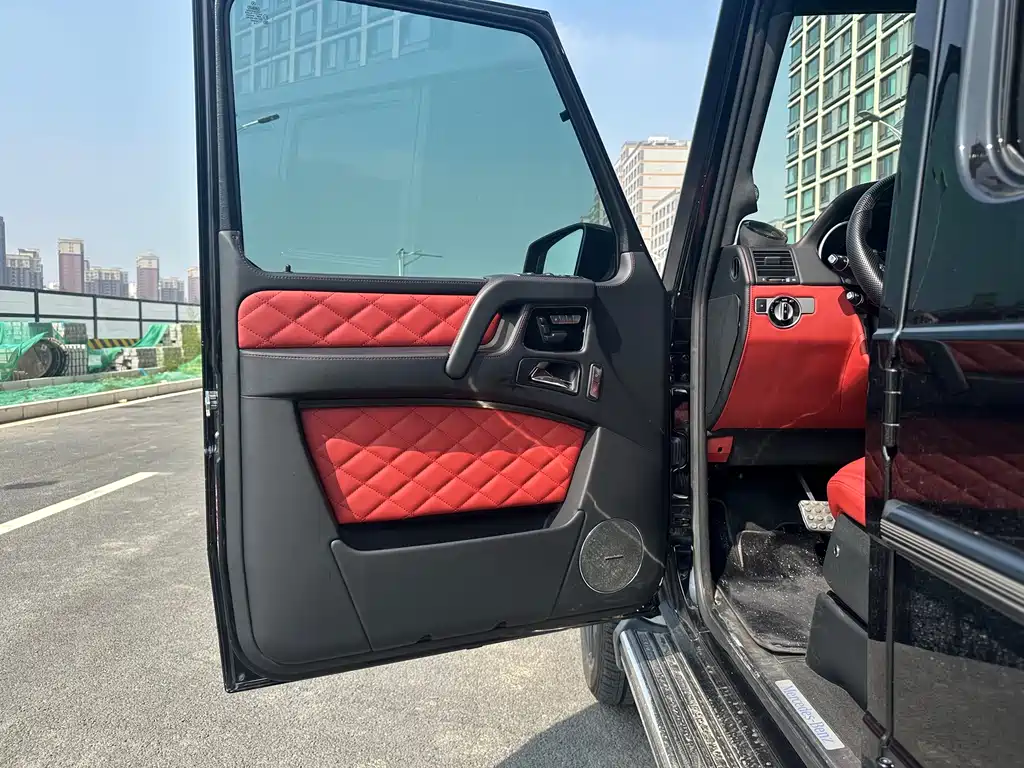 Mercedes-Benz G-Class — миниатюра 7