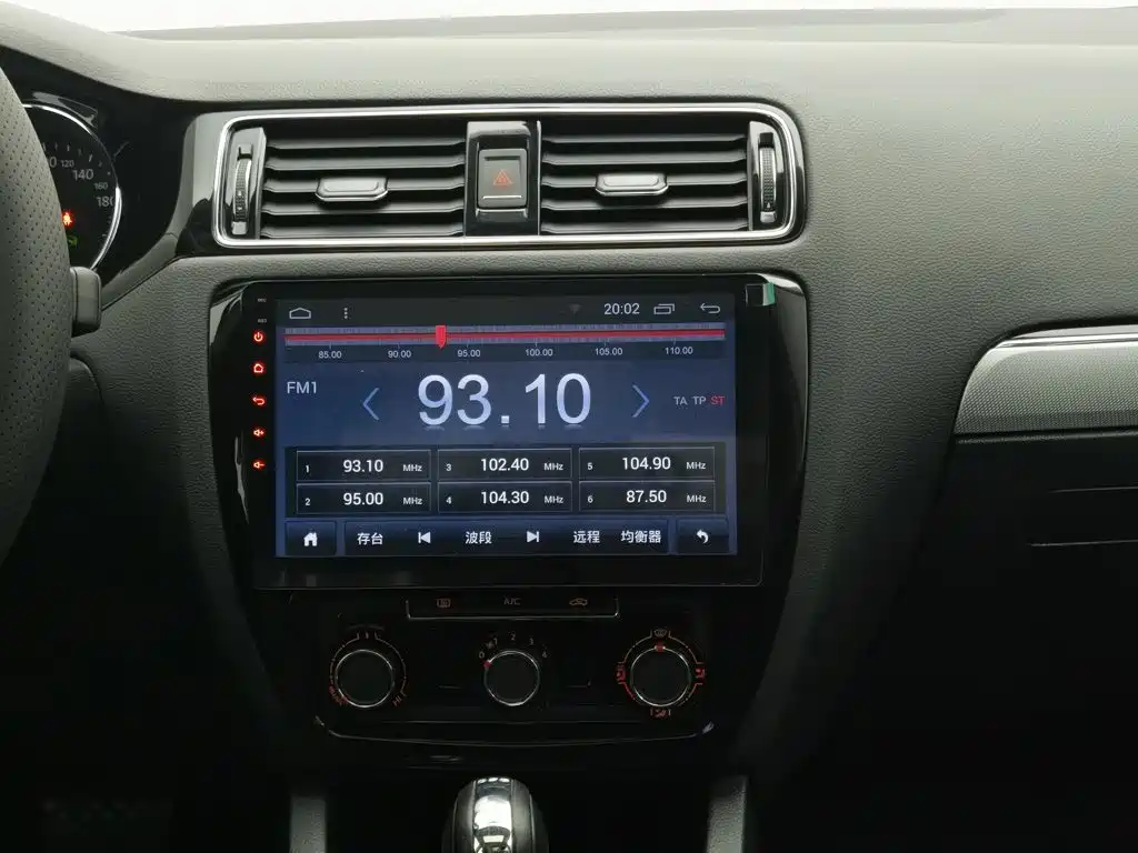 Volkswagen Sagitar — миниатюра 12