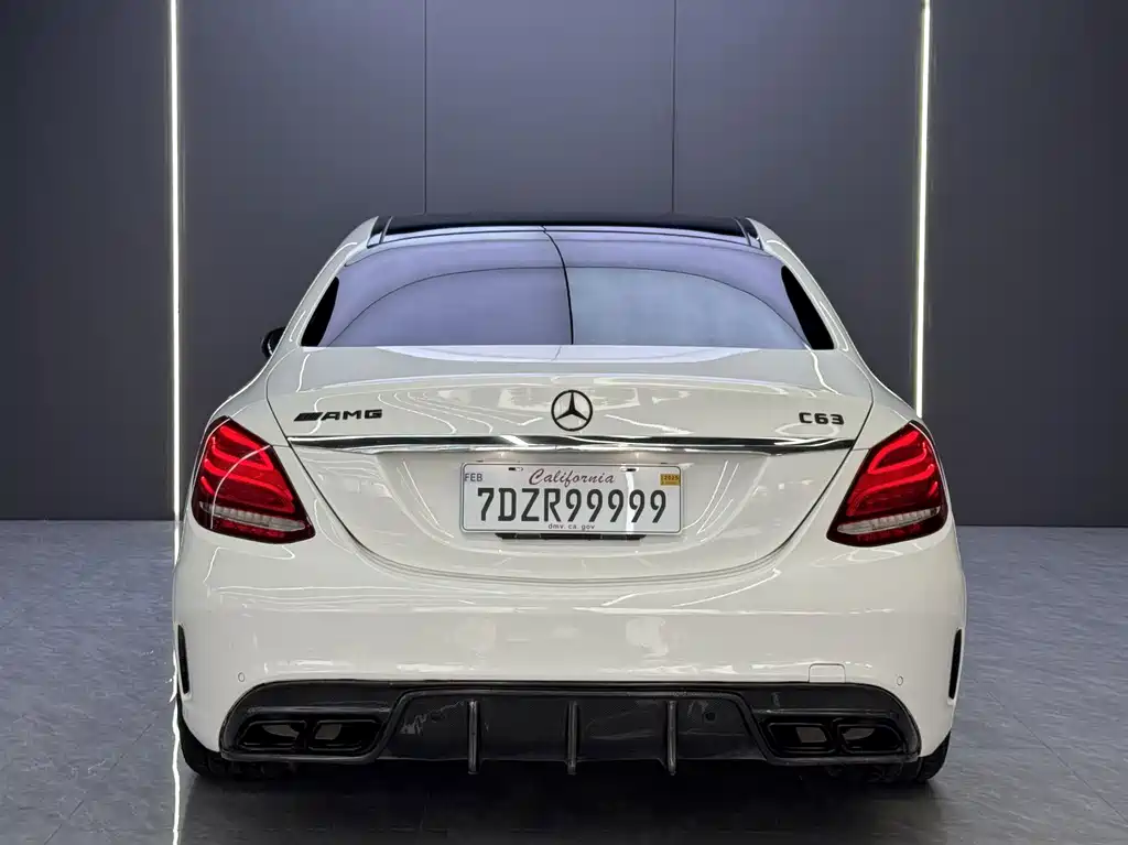 Mercedes-Benz C-Class AMG — миниатюра 7