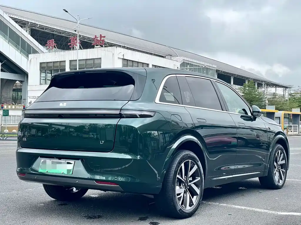 Li Auto IDEAL L7