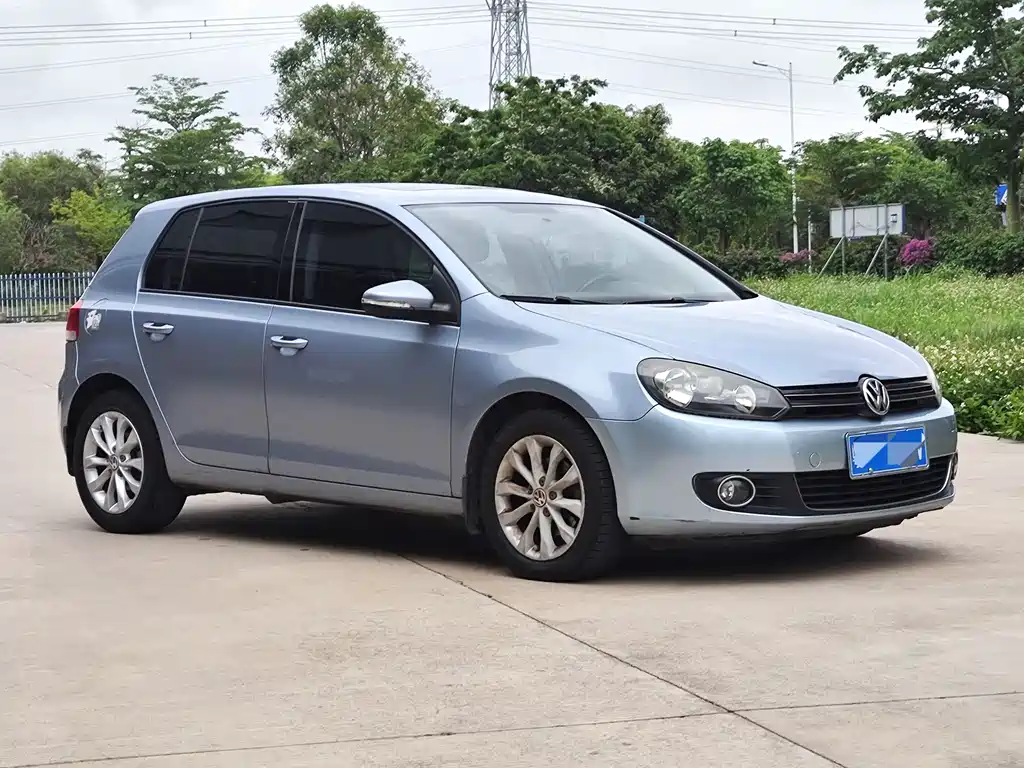 Volkswagen Golf 2012 1.6 AT Comfort