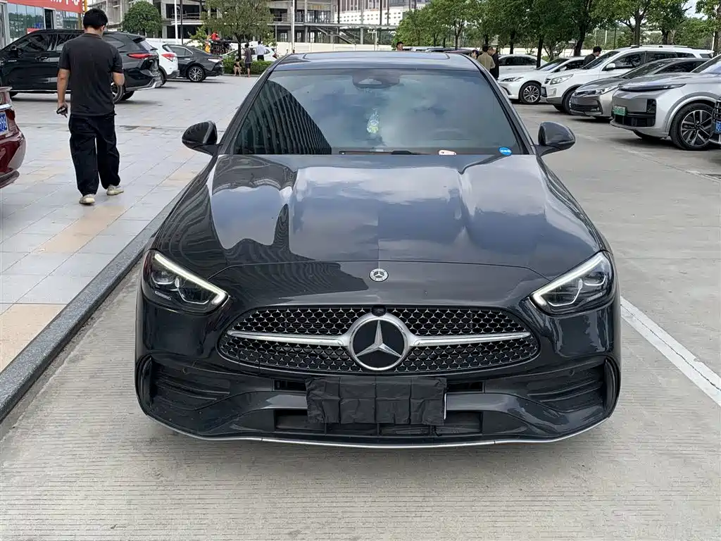 Mercedes-Benz C-Class — миниатюра 2