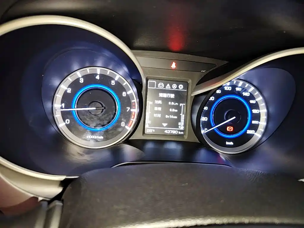 Changan Eado XT — миниатюра 12