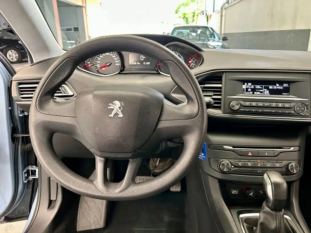 Peugeot 308S — миниатюра 12