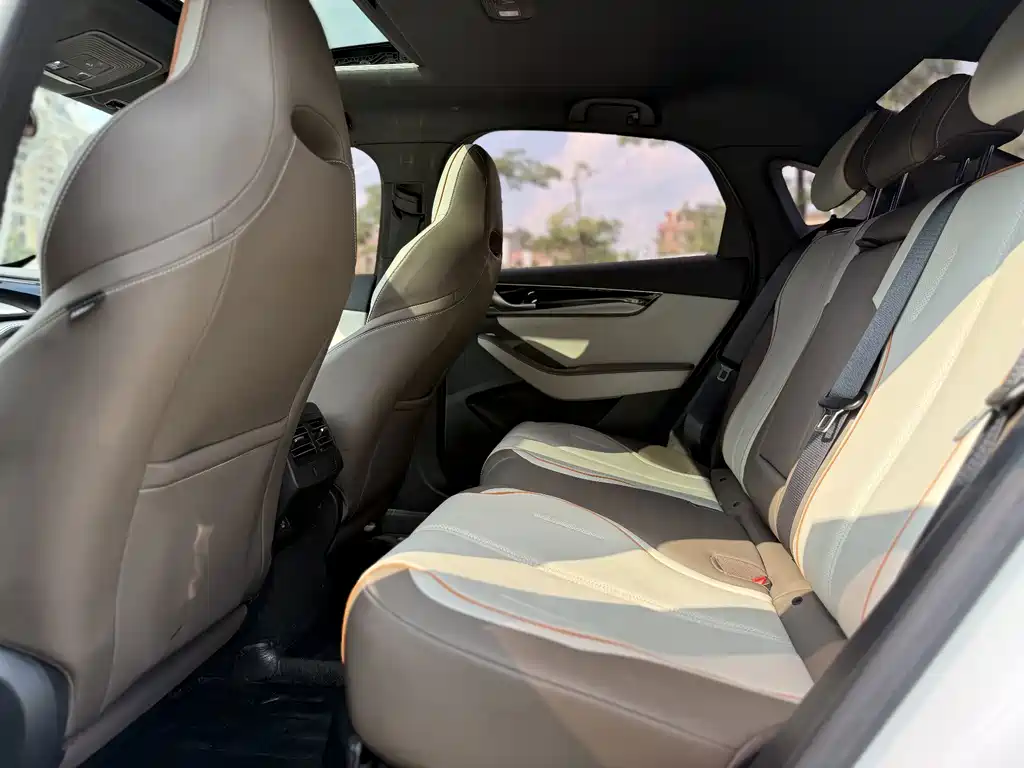 BYD Qin PLUS — миниатюра 6
