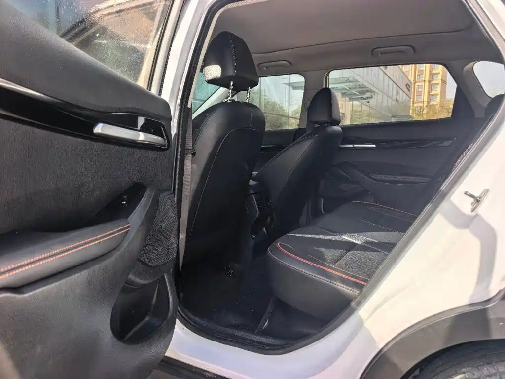 Kia Seltos — миниатюра 6