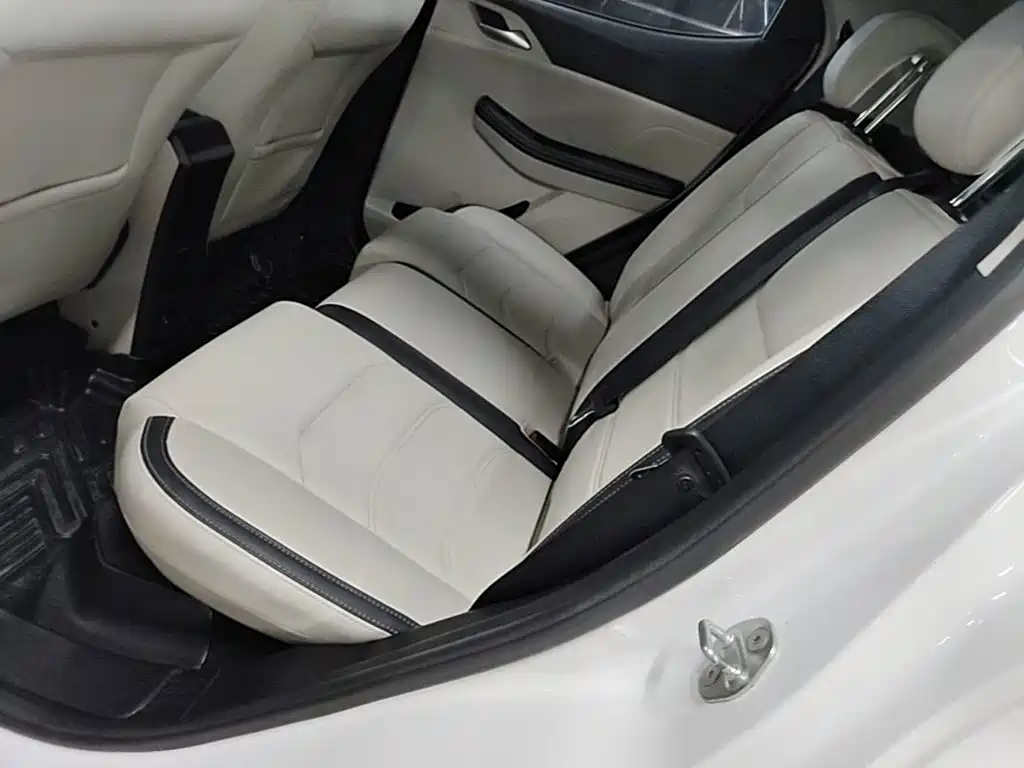 BYD Yuan Pro — миниатюра 17