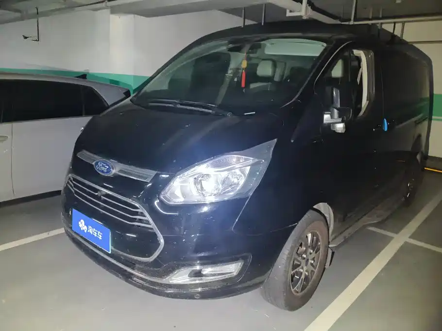 Ford Tourneo