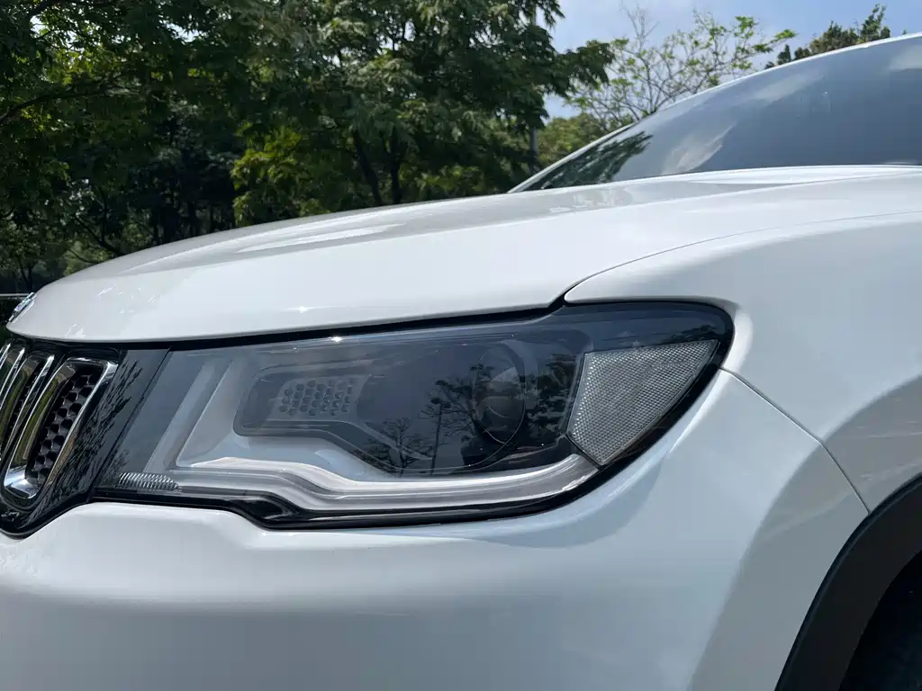 Jeep Compass — миниатюра 13