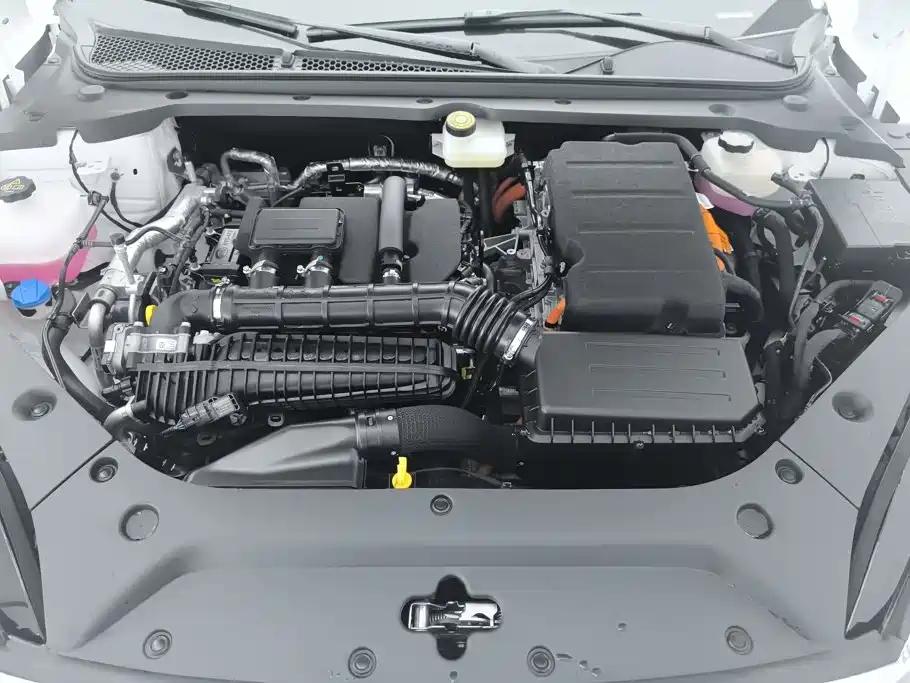 BYD Seals 06 DM-i версия для путешествий — миниатюра 10