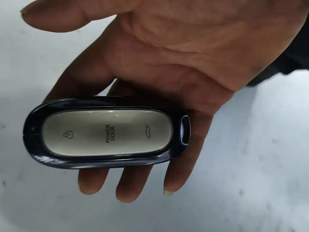 Li Auto Li L7 — миниатюра 9