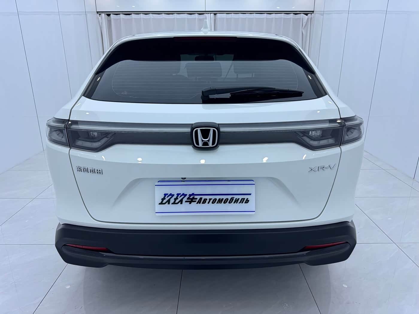 Honda XR-V 1.5 л 2024 г. Белый, пробег 32000 км