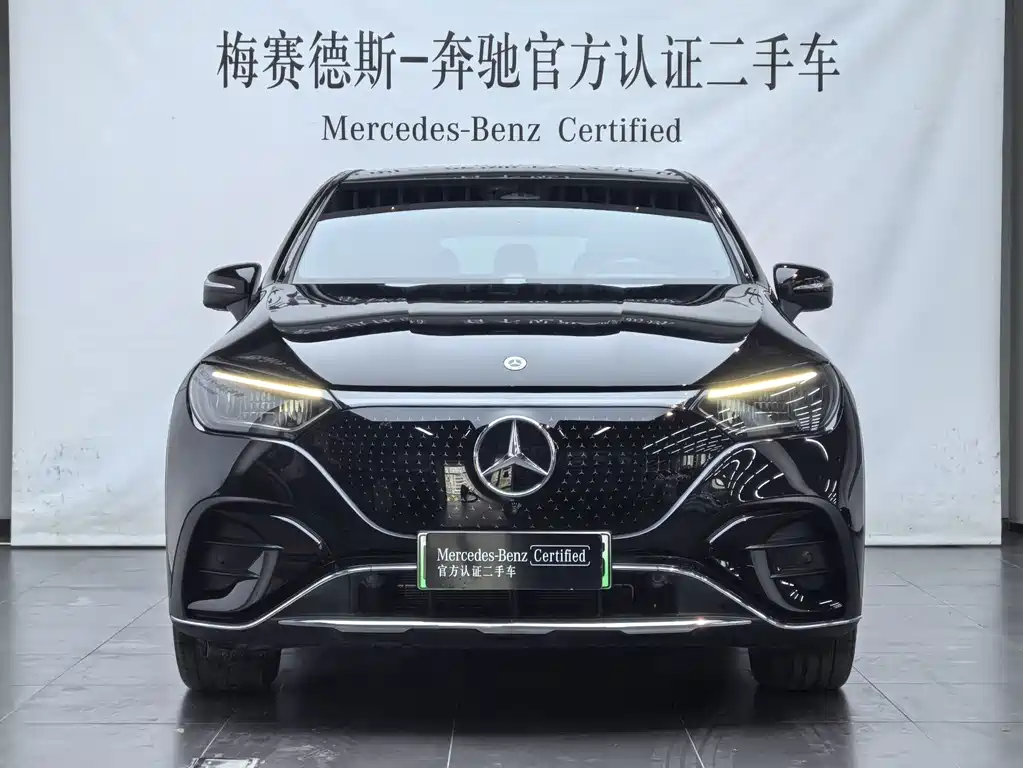 Mercedes-Benz EQE SUV — миниатюра 4