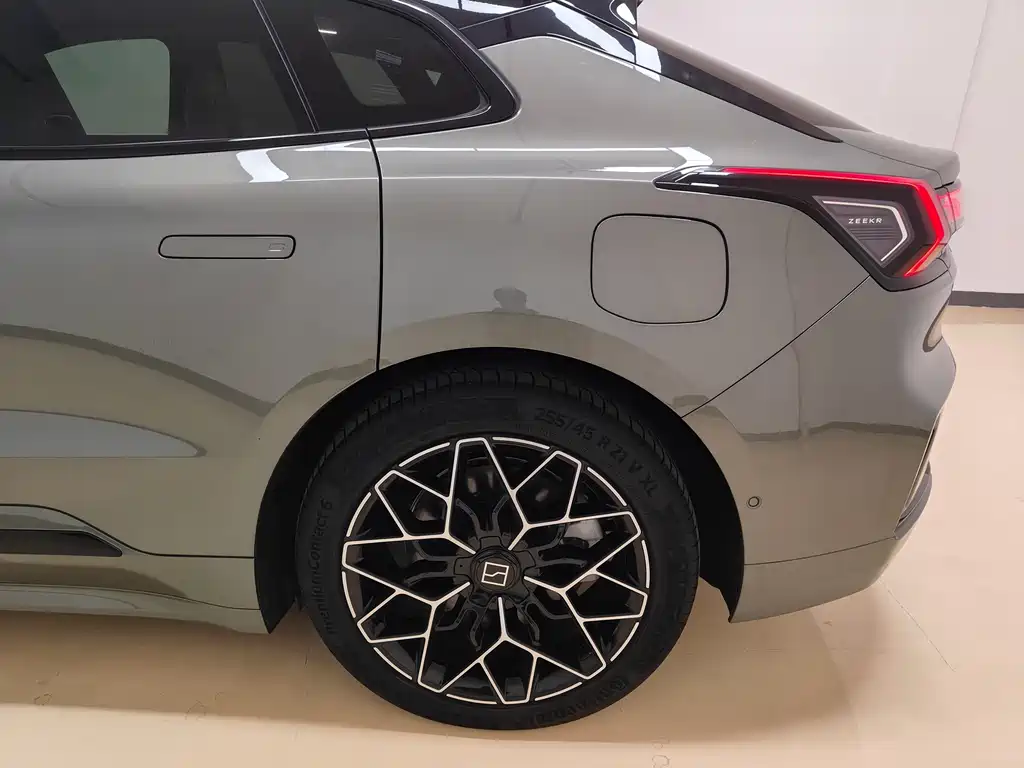 ZEEKR EXTREME KRYPTON 001