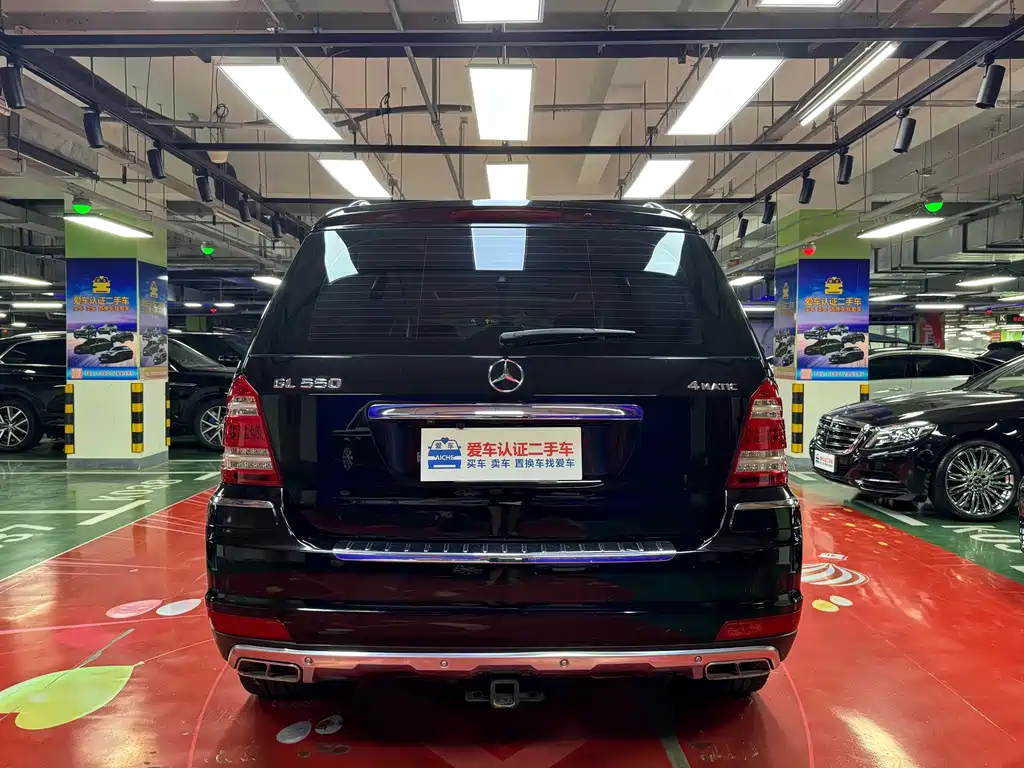 Mercedes-Benz GL 2010 GL 550 4MATIC