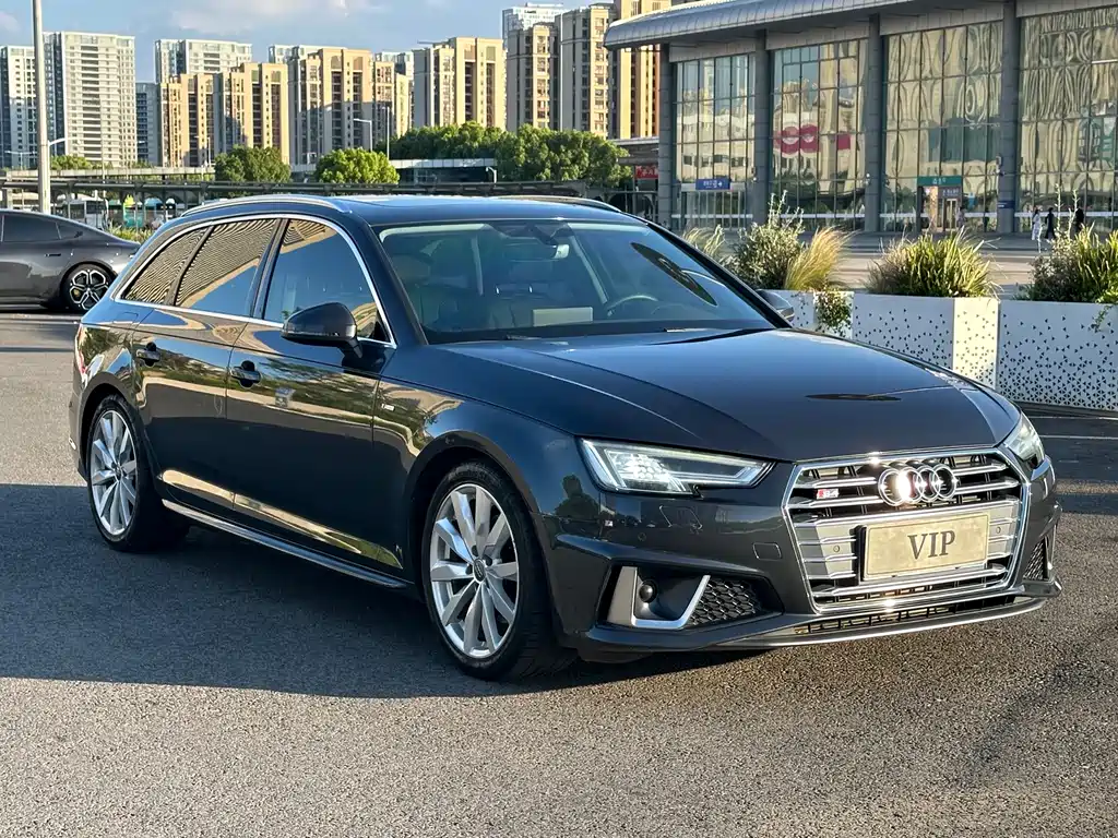 Audi A4 (Import) — миниатюра 3