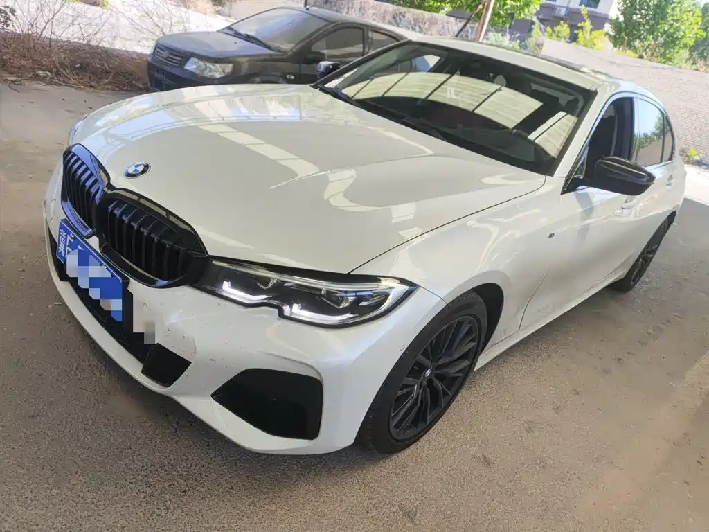 BMW 3 Series 2021