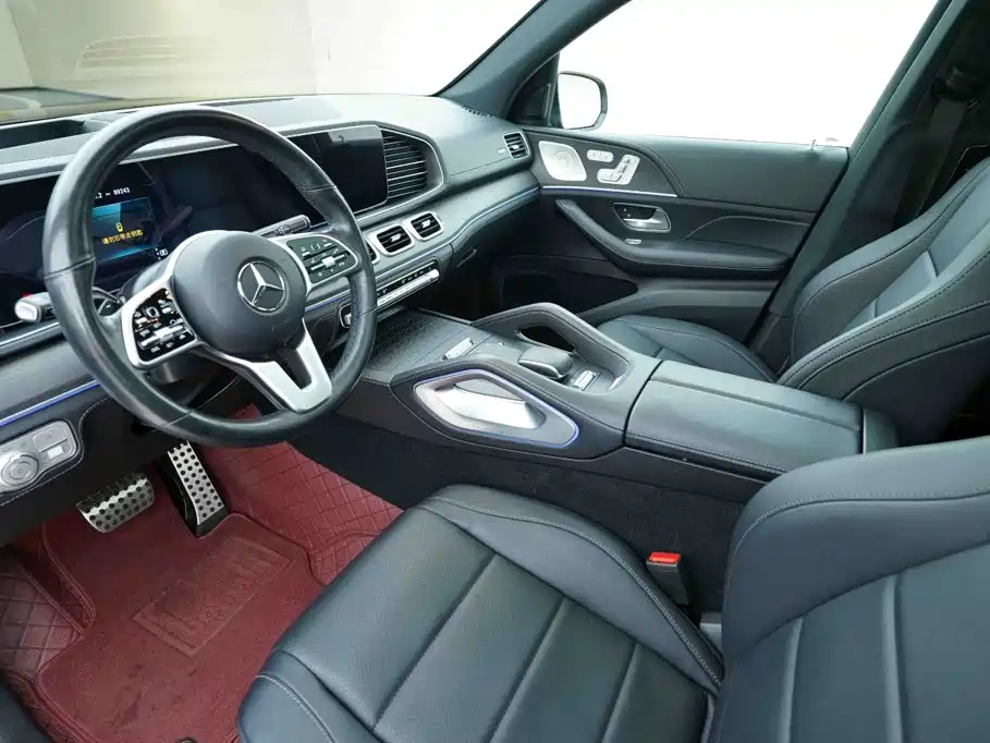 Mercedes-Benz GLS — миниатюра 8