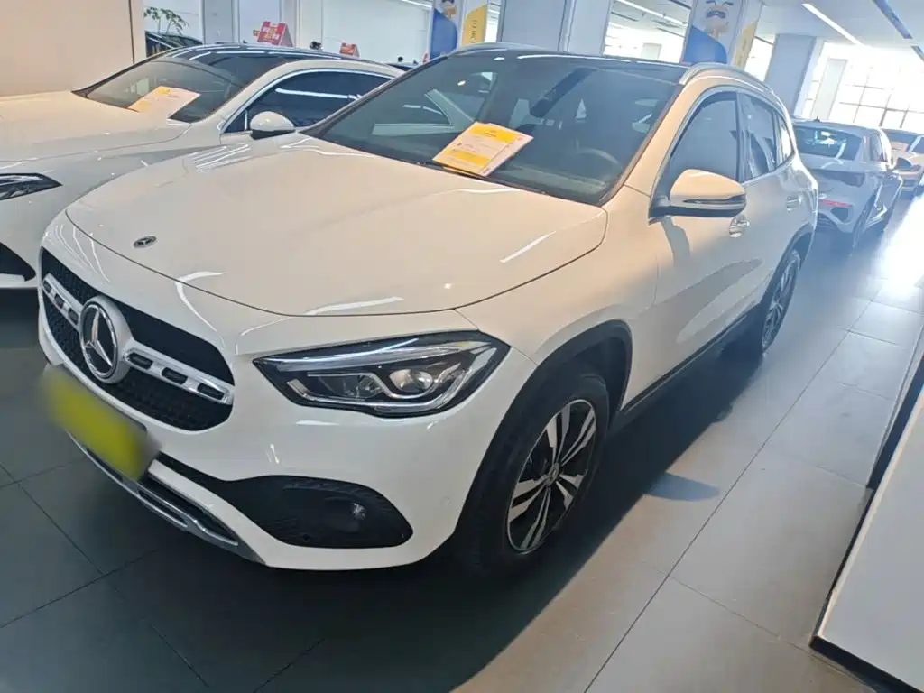 Mercedes-Benz GLA — миниатюра 2