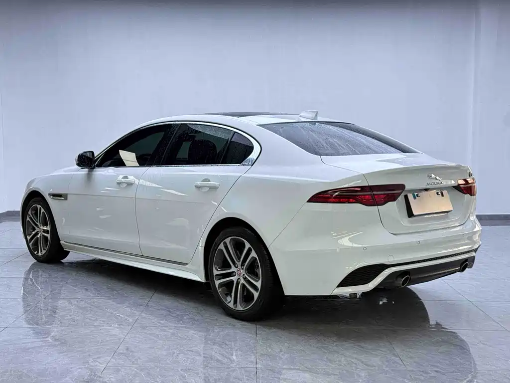 Jaguar XEL — миниатюра 11