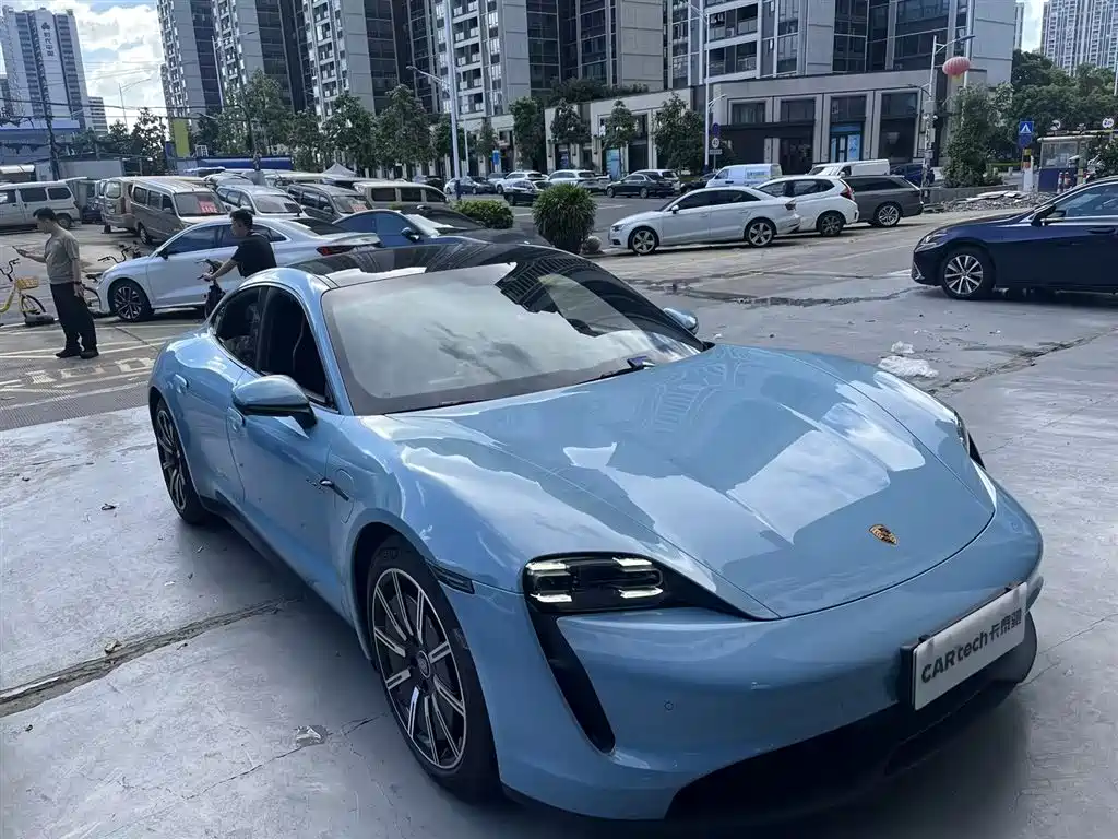 Porsche Taycan 2020 Taycan