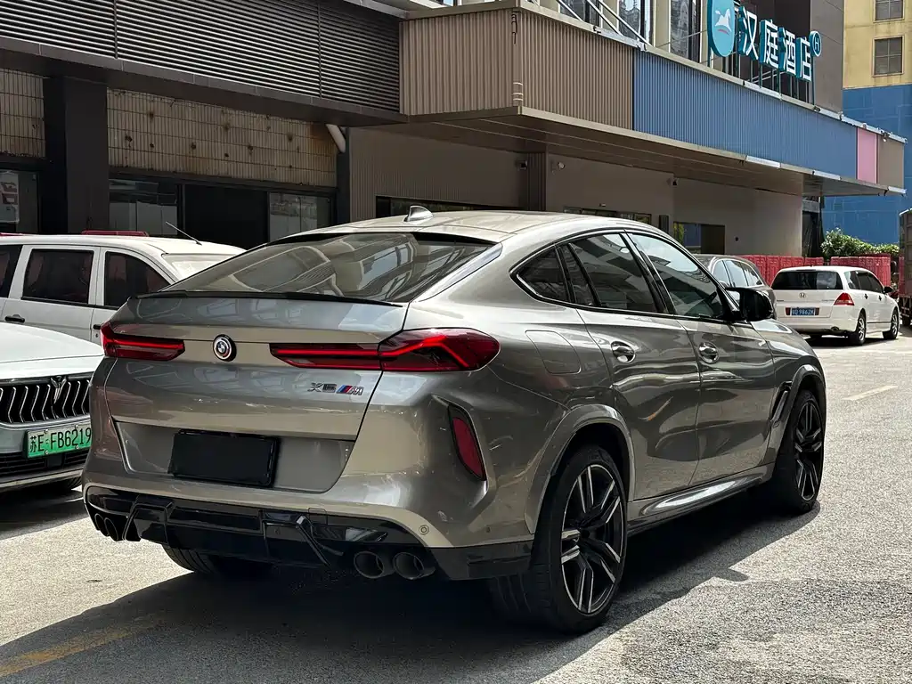 BMW X6 M