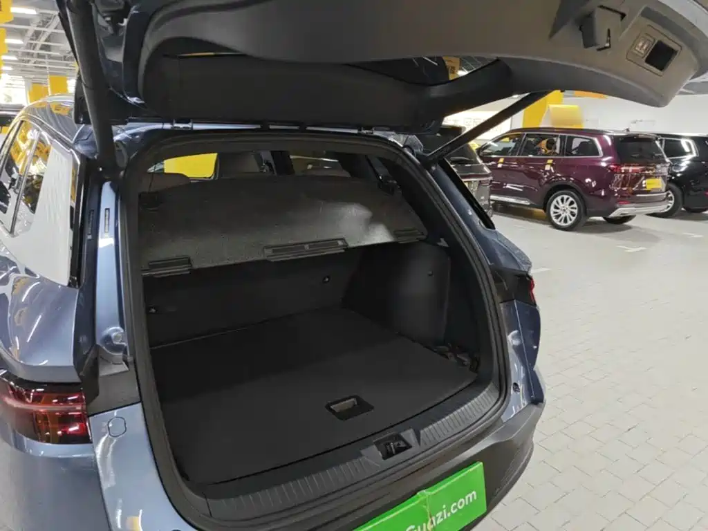 BYD Song Pro DM-i 2024 — фото 18