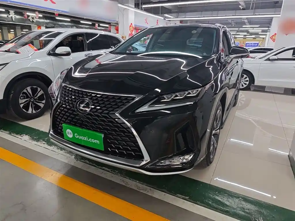 Lexus RX 2022