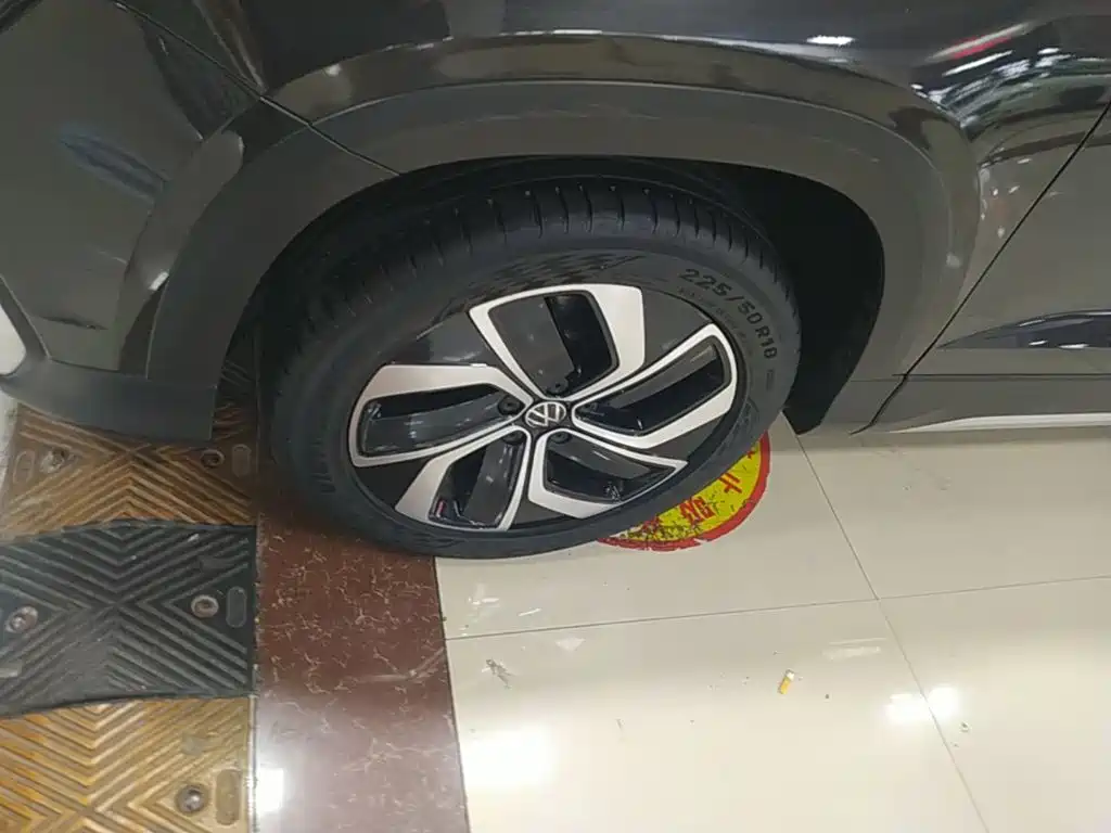Volkswagen Tharu — миниатюра 23