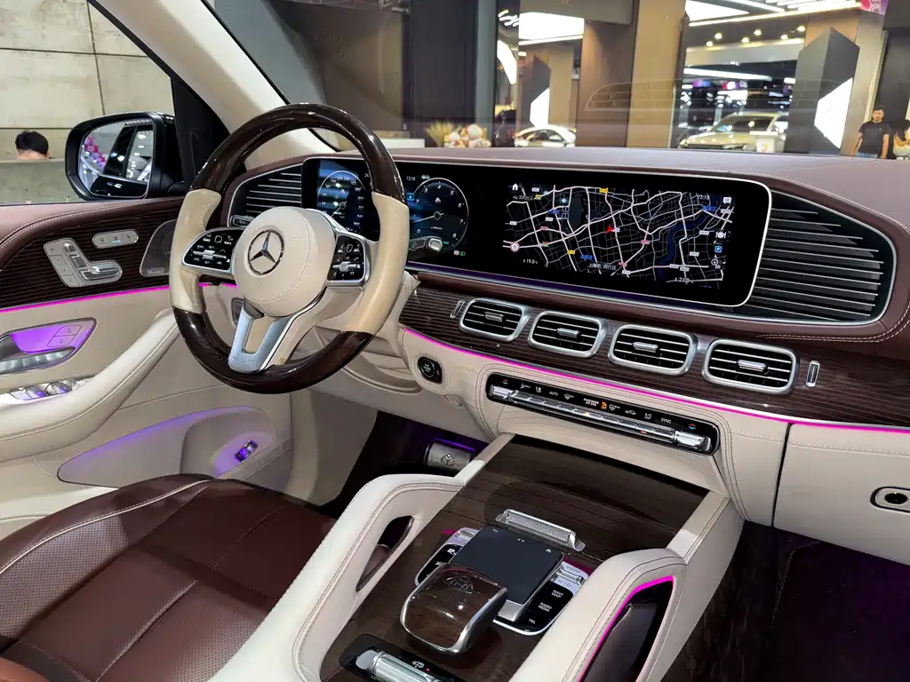 Mercedes-Benz GLS — миниатюра 20