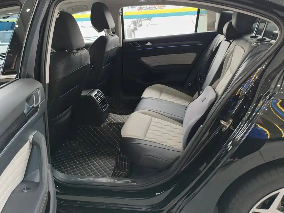 Volkswagen Magotan — миниатюра 11