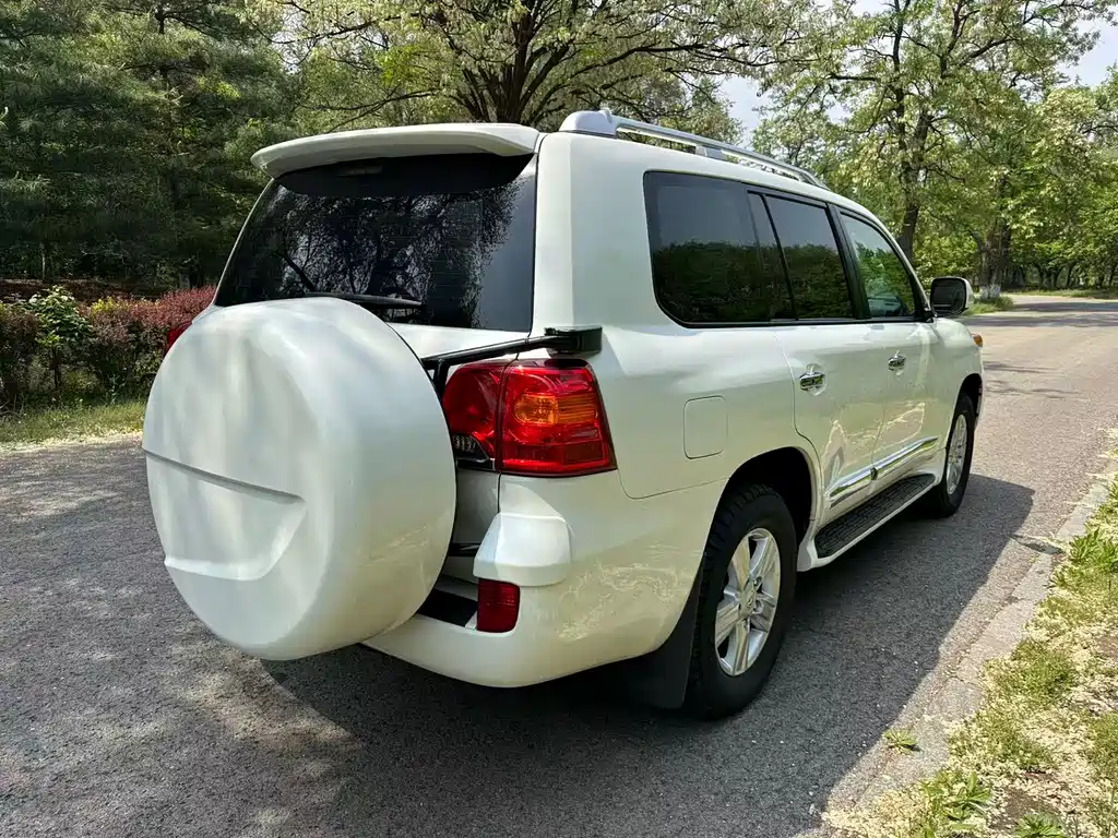 Toyota Land Cruiser 2015 5.7L VX-R