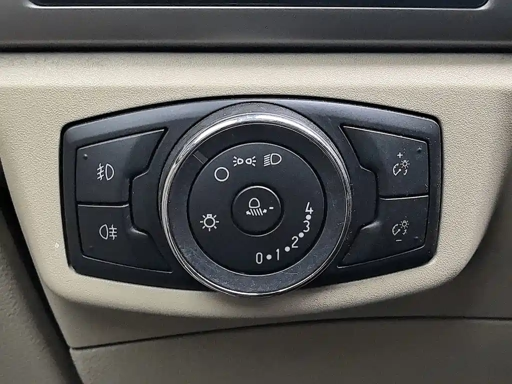Ford Mondeo — миниатюра 21