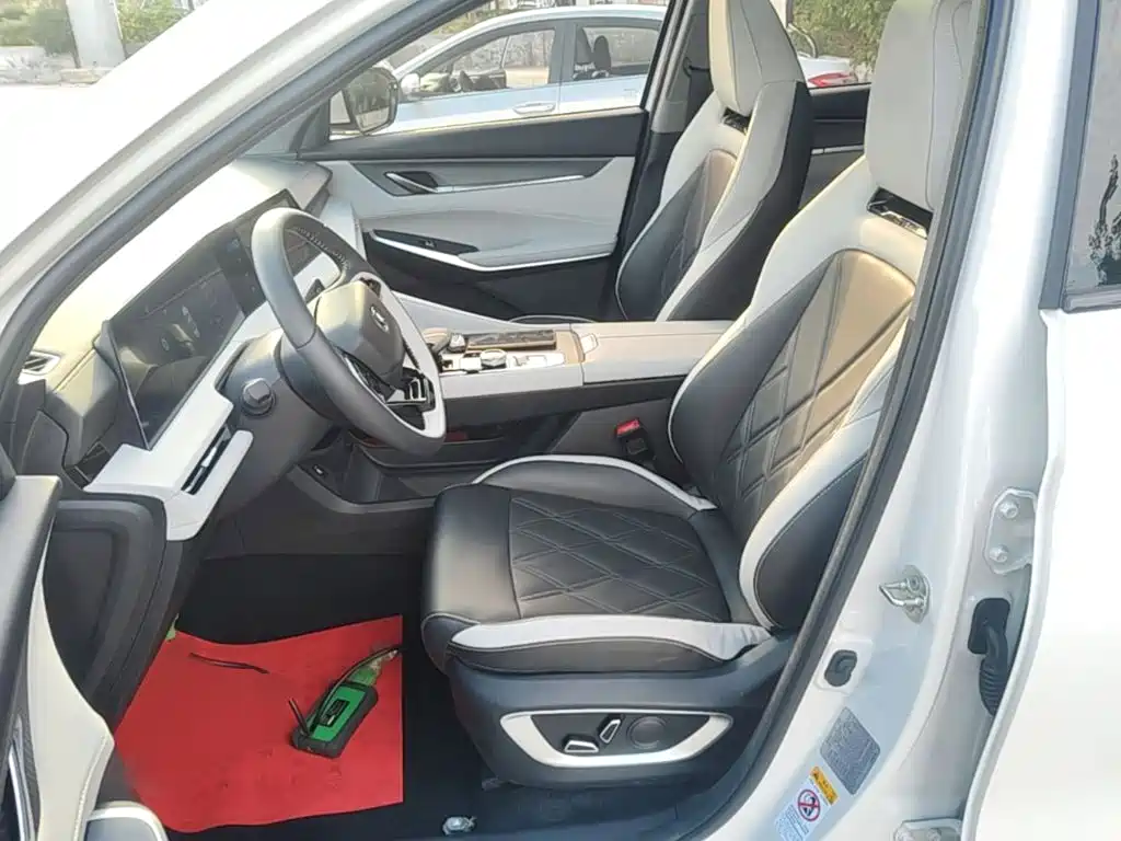 Changan CS75PLUS 2023 — фото 14