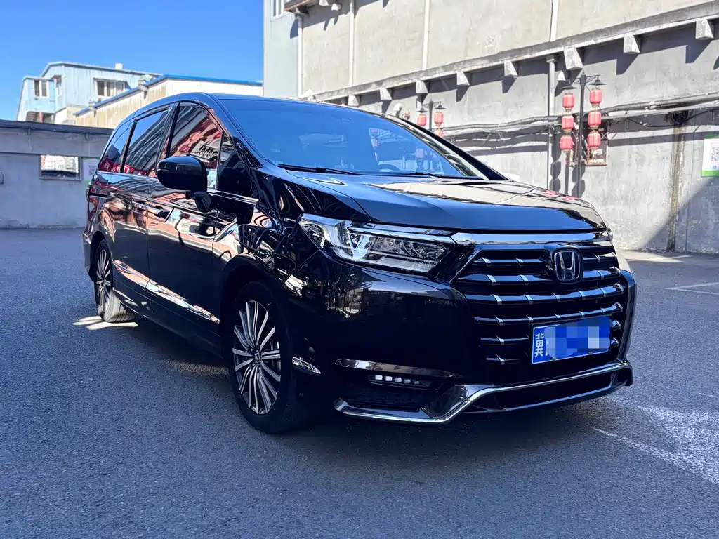 Honda Elysion — миниатюра 3