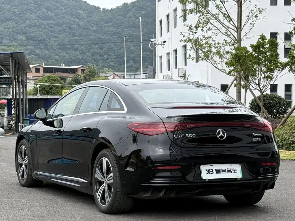 Mercedes-Benz EQE — миниатюра 15