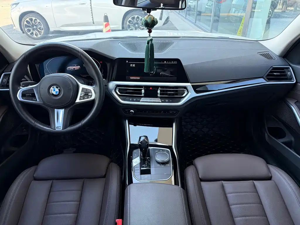 BMW 3 Series — миниатюра 5