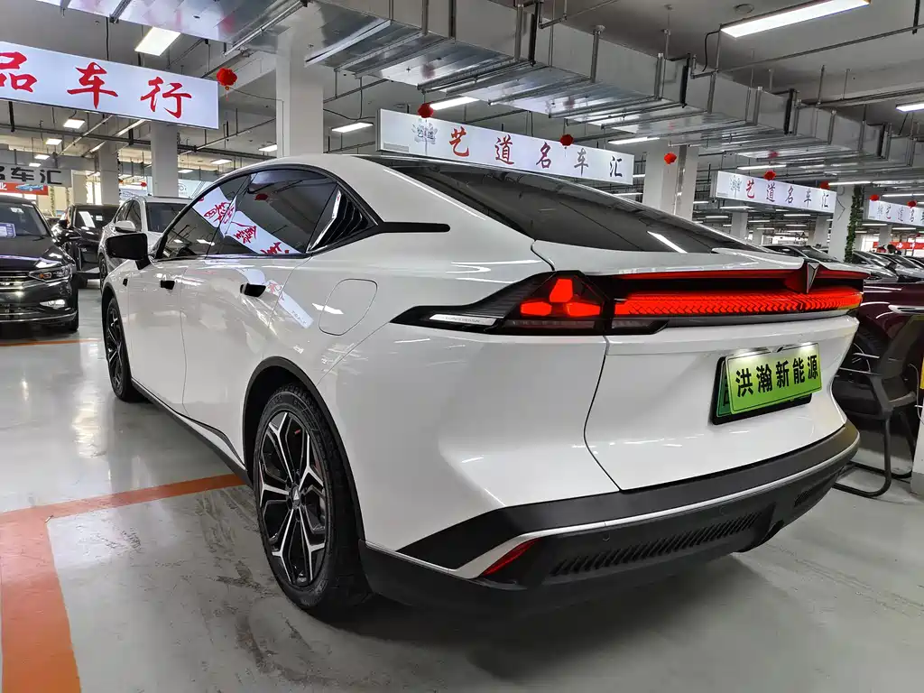 Changan Deepal DARK BLUE SL03