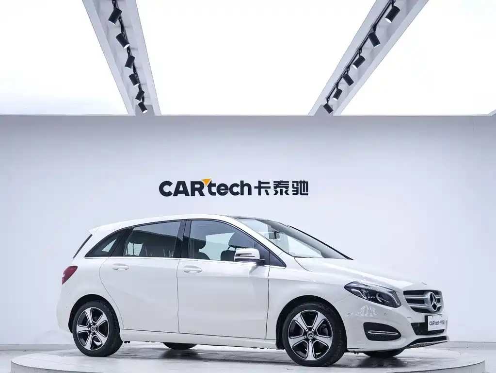 Mercedes-Benz B-Class — миниатюра 2